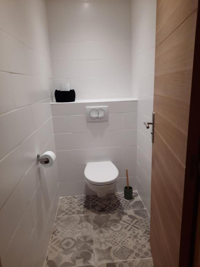 Beautiful Old Town Flat, Near The Beach Nizza Esterno foto