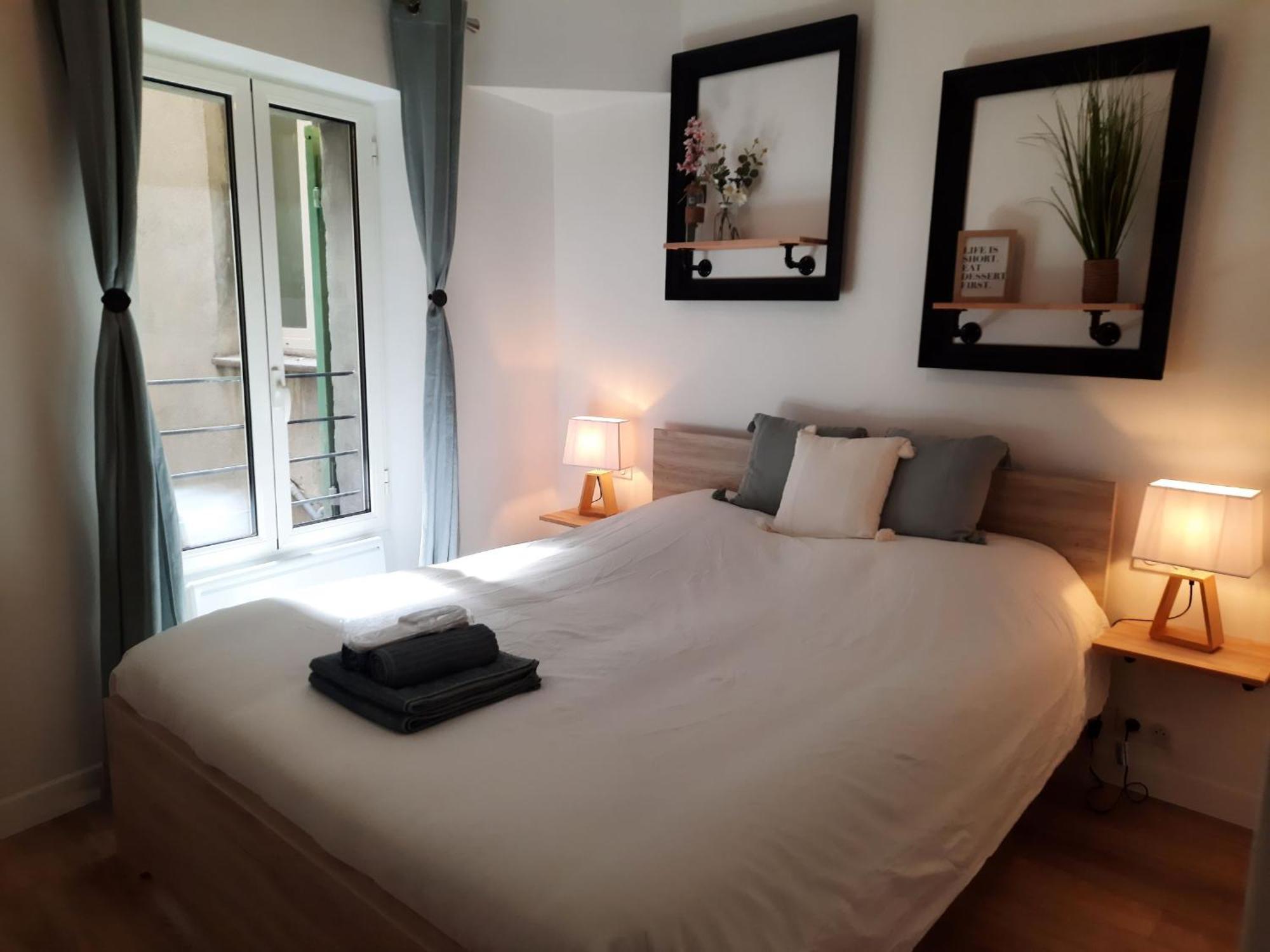 Beautiful Old Town Flat, Near The Beach Nizza Esterno foto