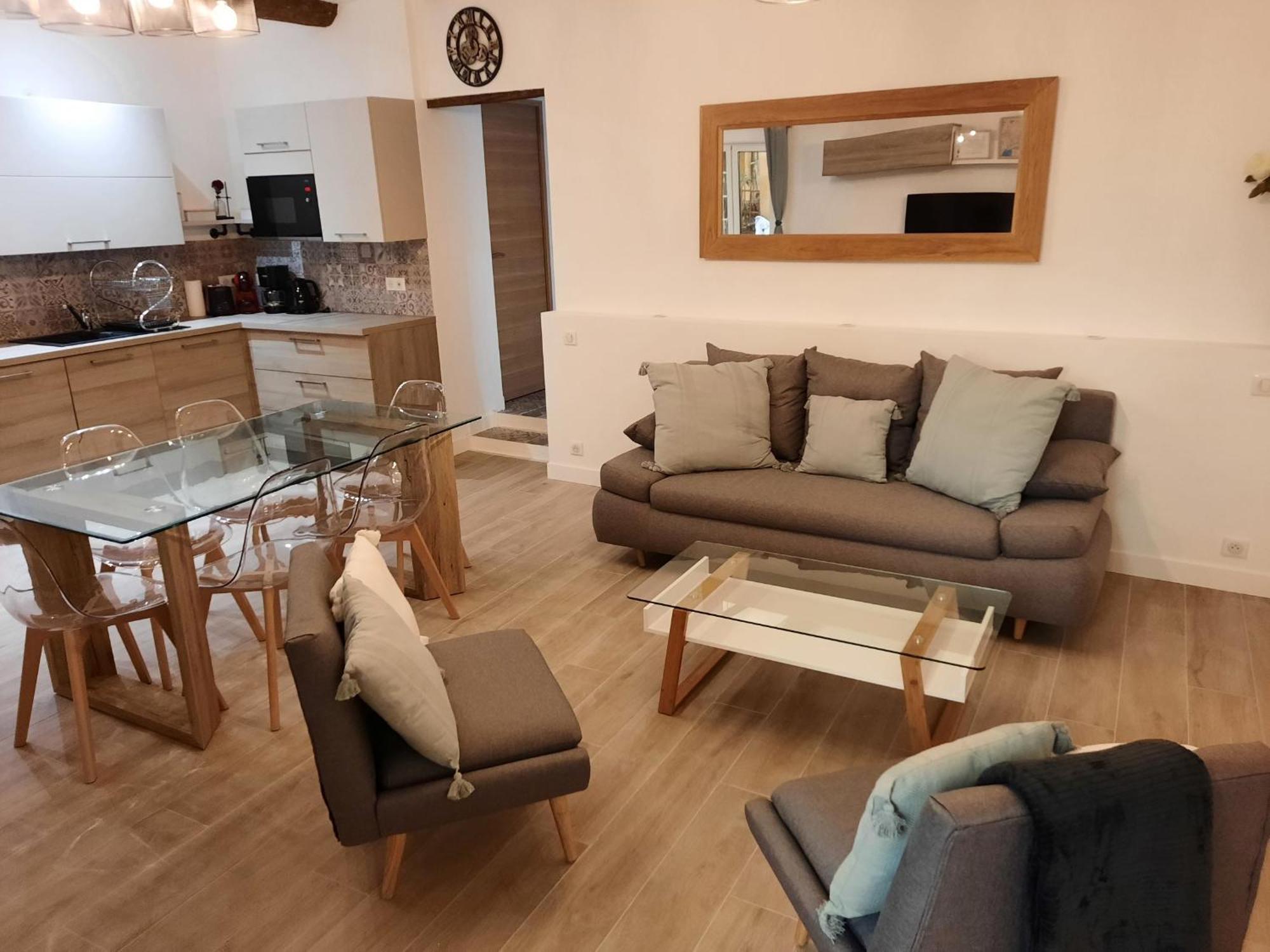 Beautiful Old Town Flat, Near The Beach Nizza Esterno foto